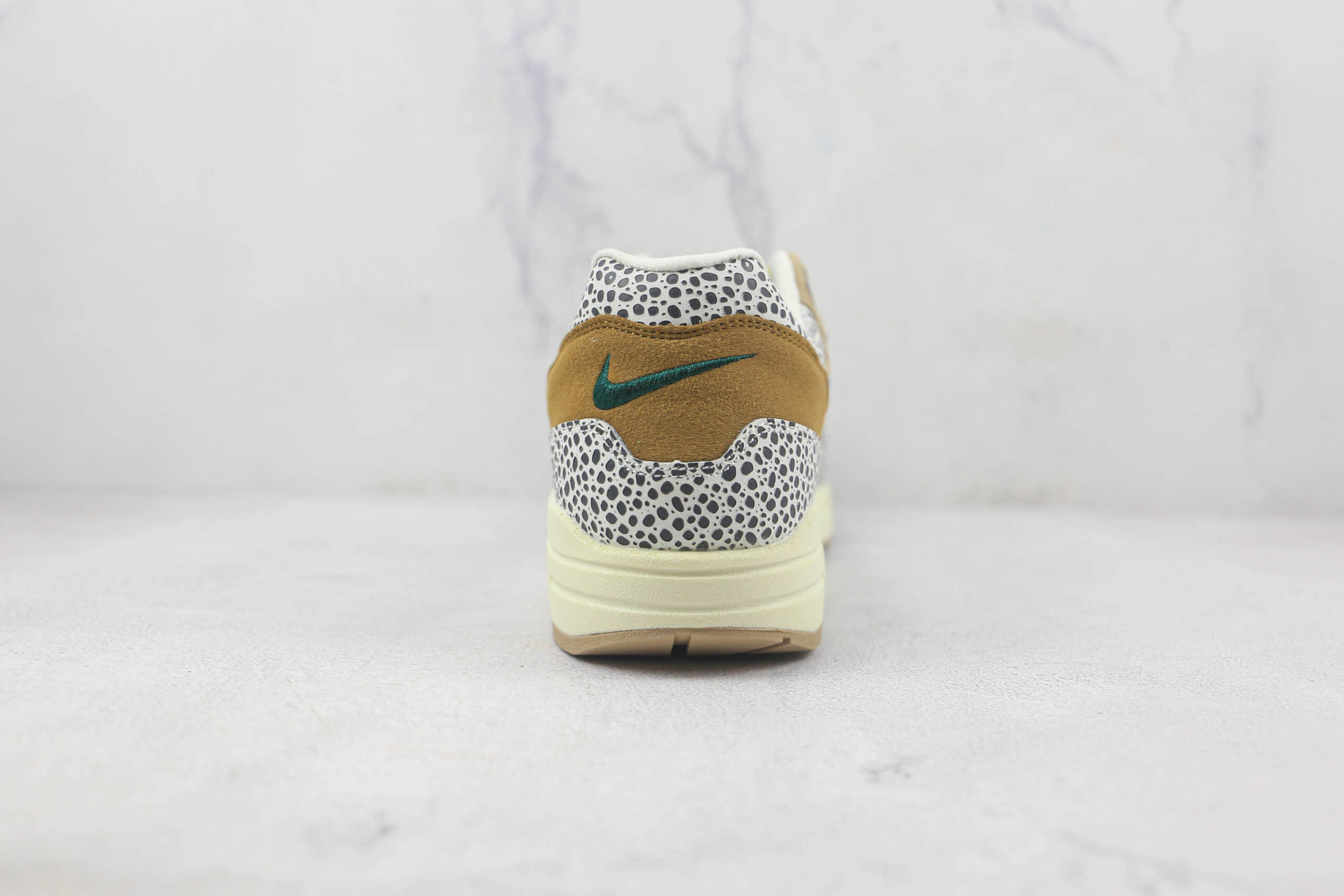 耐克Nike Air Max 1莆田纯原复刻版本Max1大象配色复古气垫鞋原鞋开模一比一打造 货号：DV3027-001
