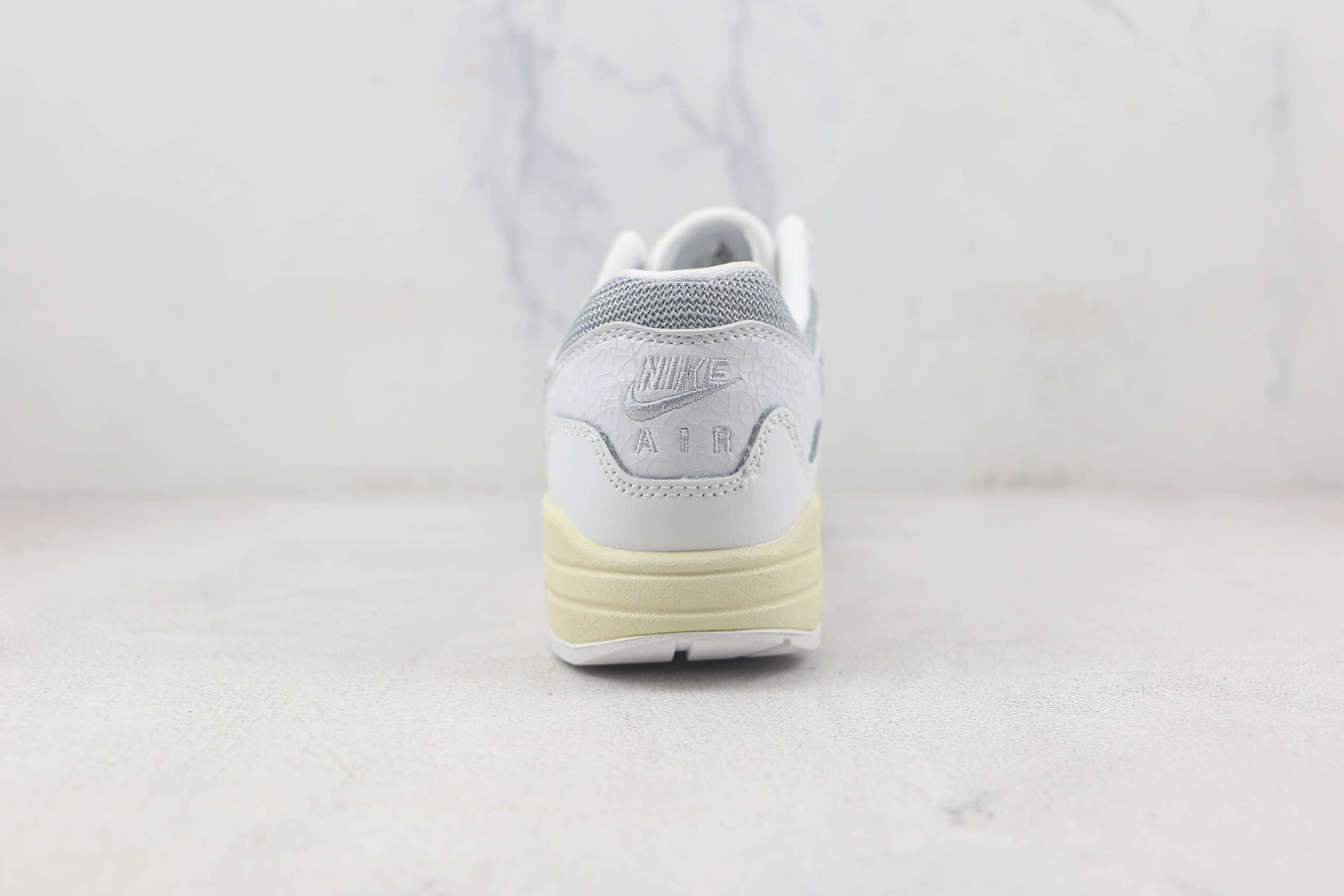 耐克Patta x Nike Air Max 1 “Monarch”联名款莆田纯原复刻版本Max1白色波浪纹复古气垫跑鞋原档案数据开发 货号：DQ0299-100