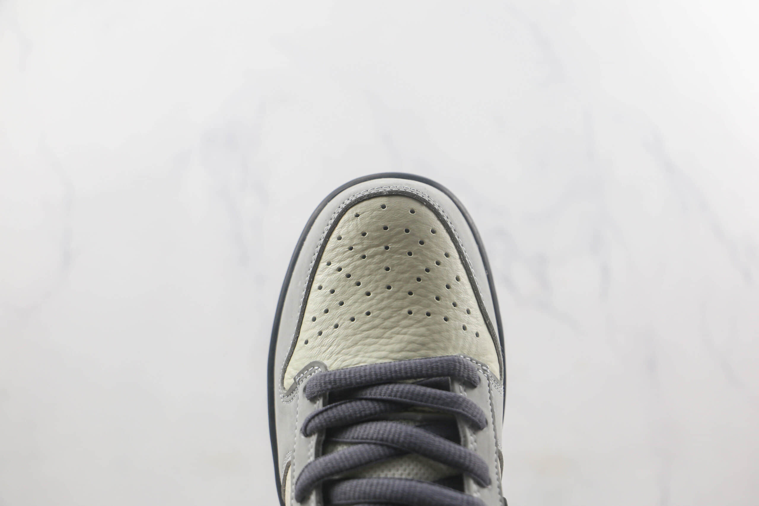 耐克Nike Dunk Low莆田天花板纯原复刻版本低帮DUNK灰白拼接板鞋内置气垫原盒原标 货号：304292-006