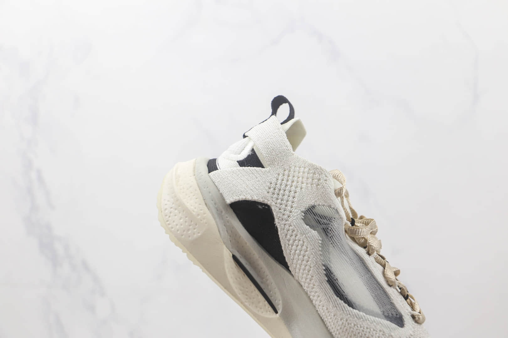 耐克Nike Spark Flyknit Coconut Milk Black莆田纯原复刻版本火花系列Flyknit解构编织奶白黑复古跑鞋原楦头纸板打造 货号：DD1901-001