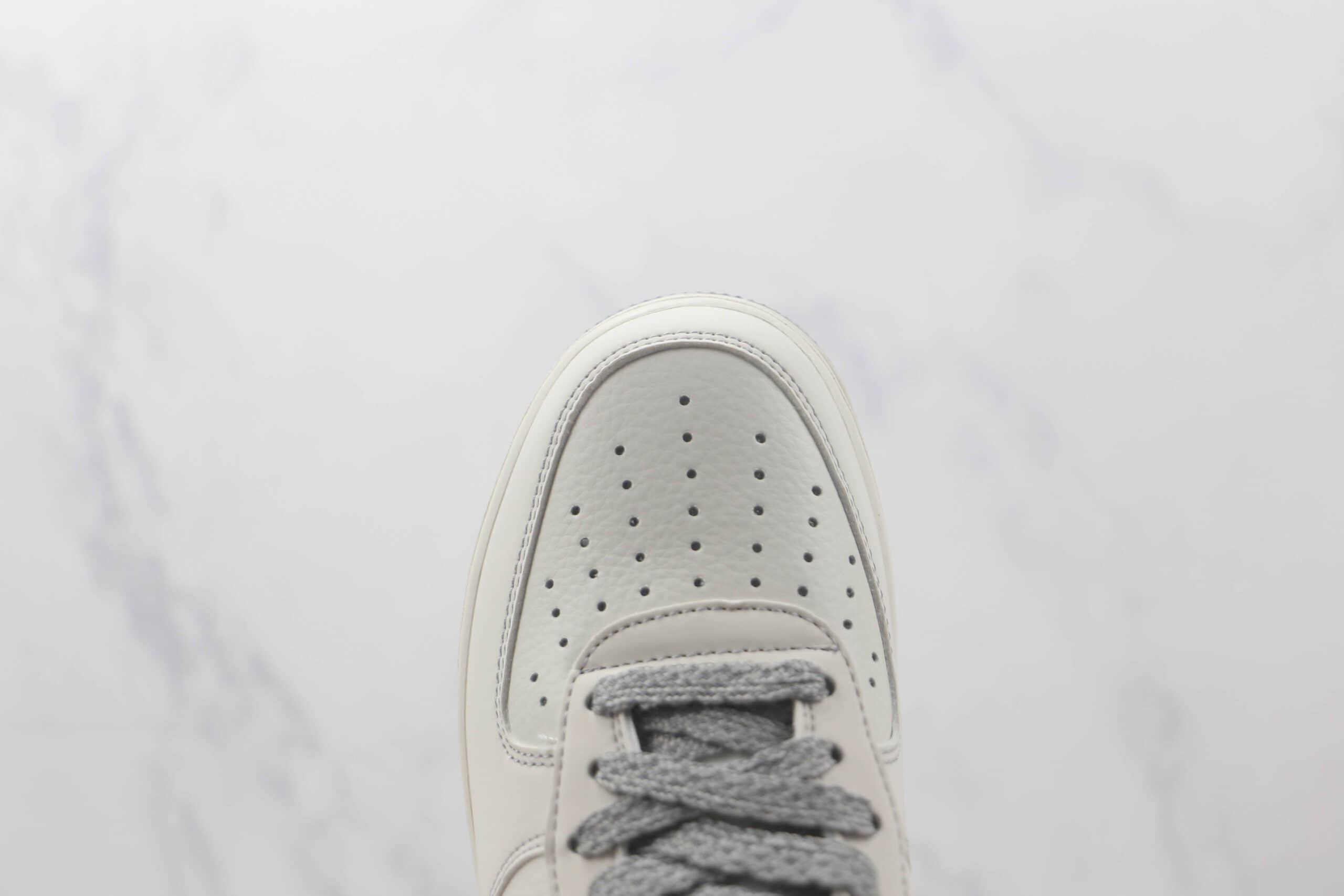耐克Nike Air Force 1 Low 07纯原版本空军一号白灰色休闲板鞋 耐克低帮空军一号马克笔板鞋 货号：UN3699-055