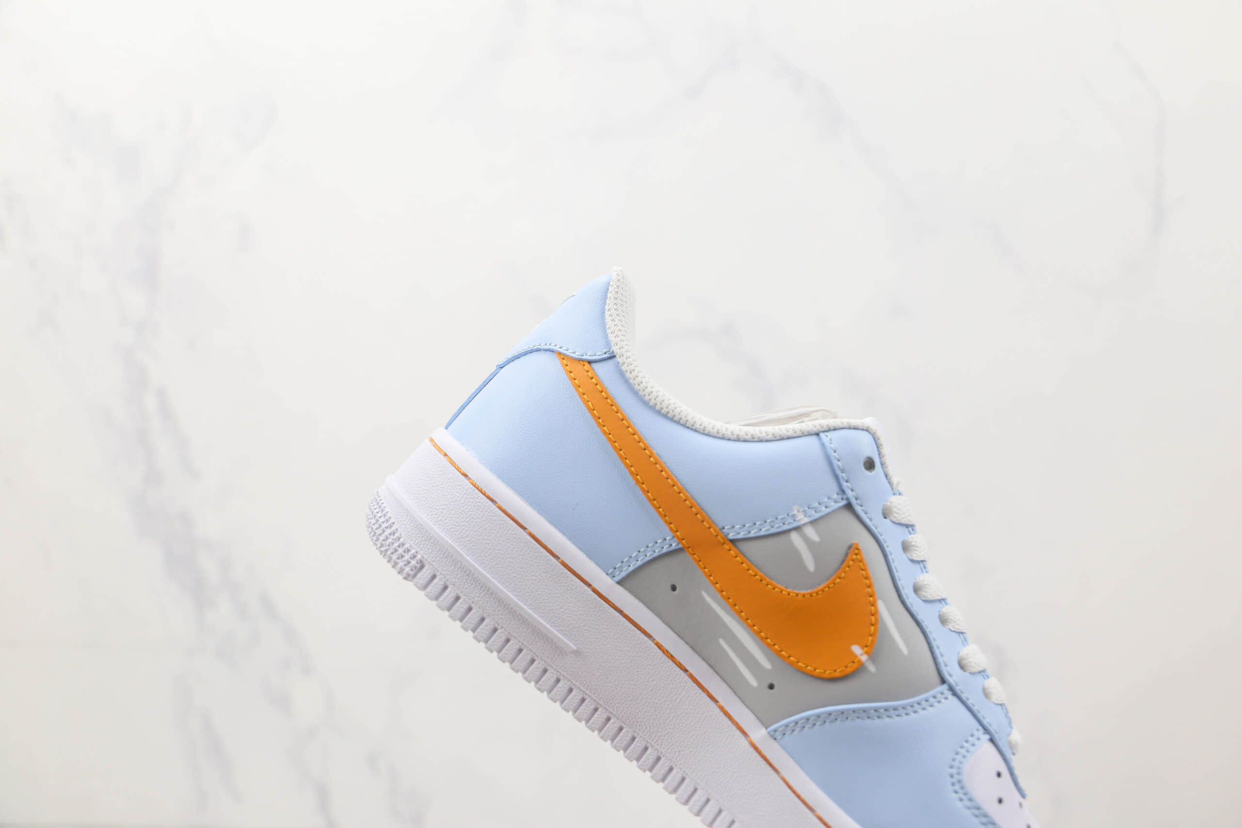 耐克Nike Air Force1 07纯原版本低帮空军一号定制款圣诞夜小熊灰蓝色板鞋 耐克空军一号定制款 货号：CW2288-669