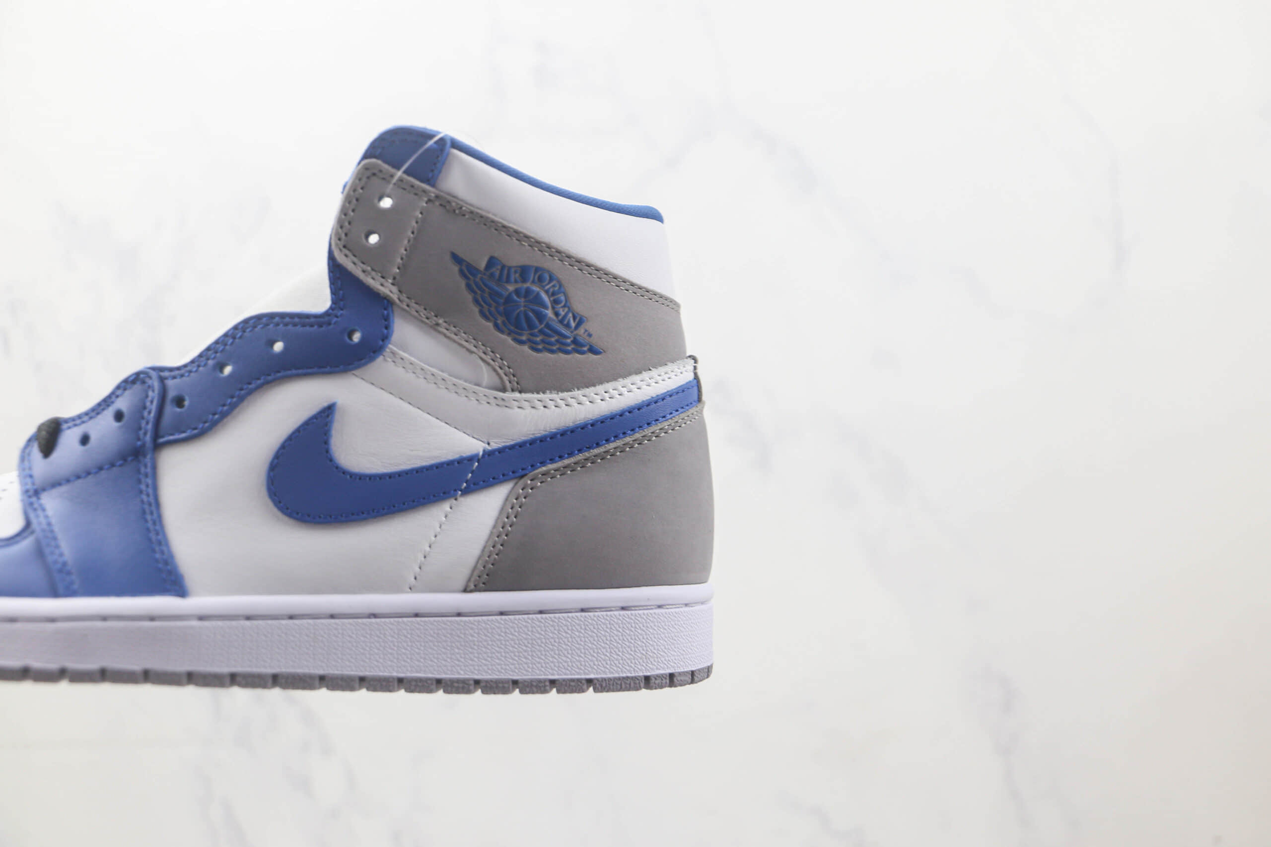 乔丹Air Jordan AJ1 Retro High纯原版本高帮AJ1白灰蓝色板鞋 天花板AJ1板鞋 货号：DZ5485-410