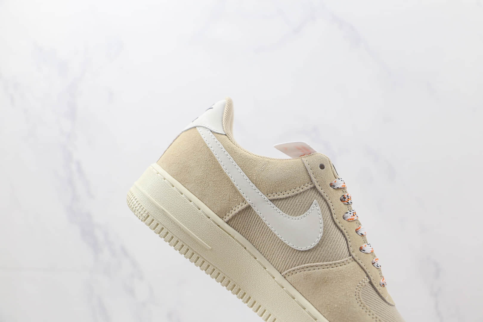 耐克Nike Air Force 1 Low 07纯原版本低帮空军一号淡黄白勾帆布面板鞋 耐克空军一号气垫板鞋 货号：DO9801-200