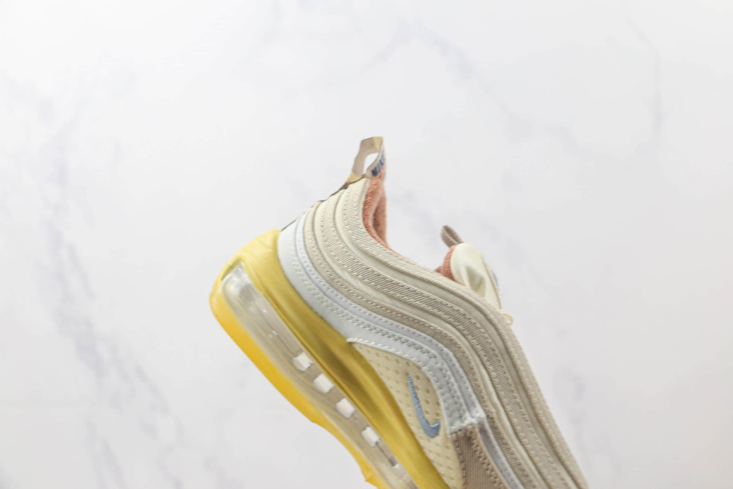 耐克Nike Air Max 97纯原版本Max97椰奶做旧配色子弹头系列气垫鞋 耐克Max系列气垫鞋 货号：DV1489-141