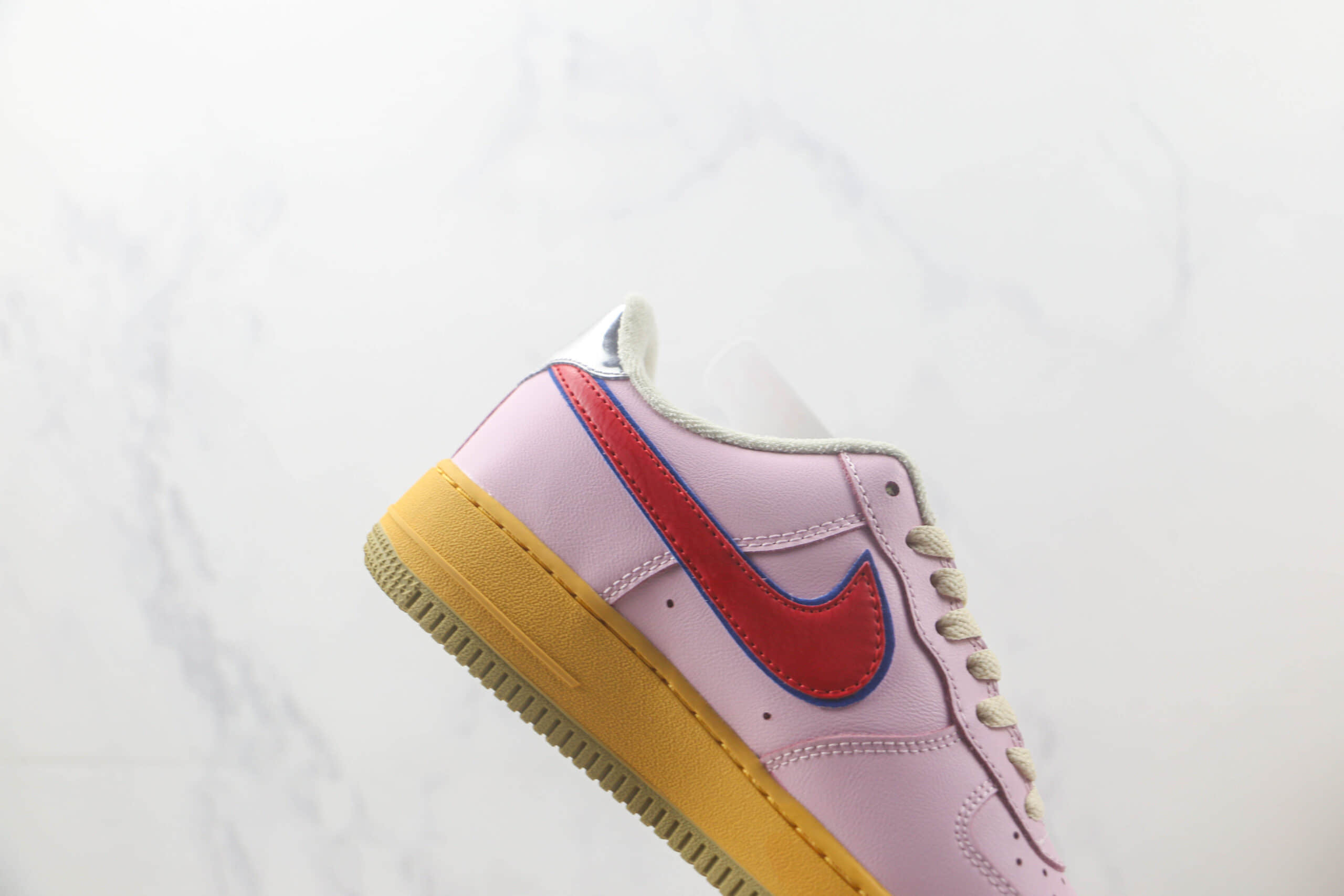 耐克Nike Air Force 1 Low 07纯原版本低帮空军一号鸳鸯勾粉色板鞋 耐克空军一号校园板鞋 货号：DX2667-600