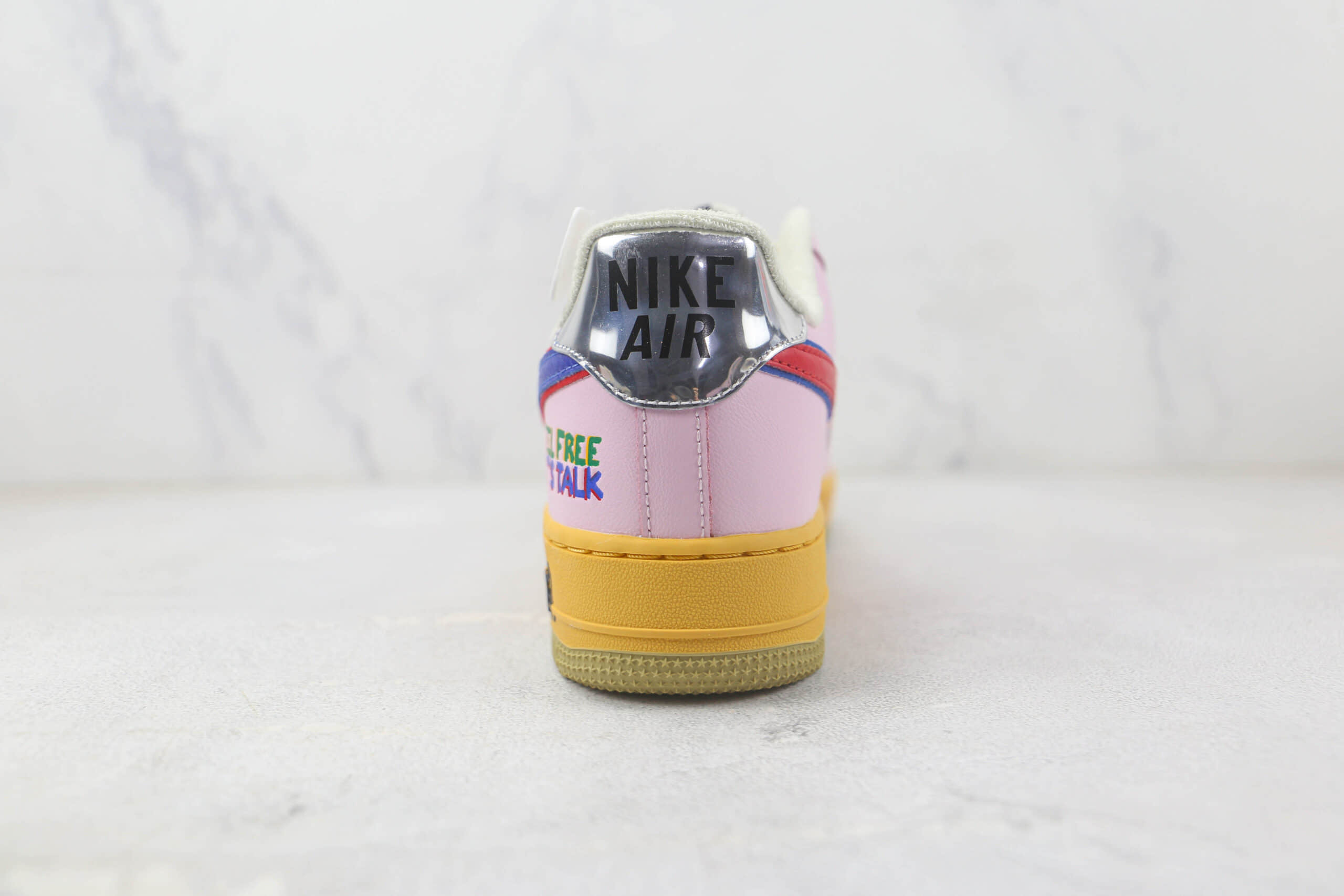 耐克Nike Air Force 1 Low 07纯原版本低帮空军一号鸳鸯勾粉色板鞋 耐克空军一号校园板鞋 货号：DX2667-600