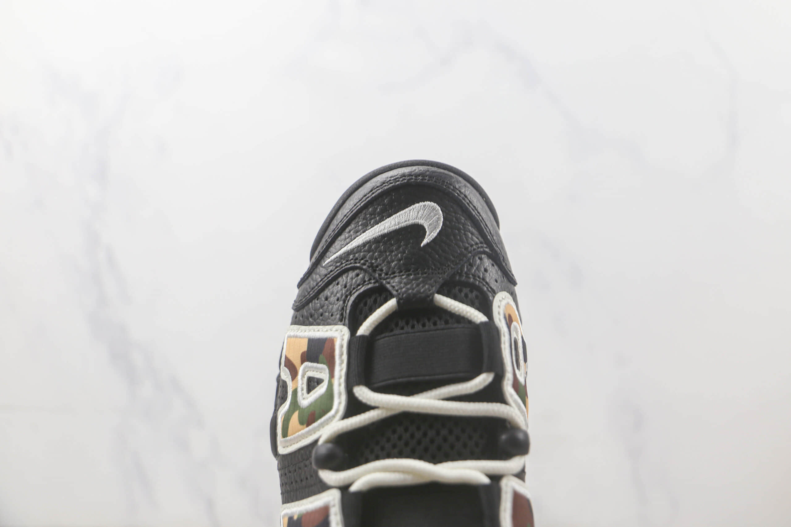 耐克Nike Air More Uptempo皮蓬大R军绿篮球鞋 莆田天花板皮蓬篮球鞋系列 货号：CJ6122-001