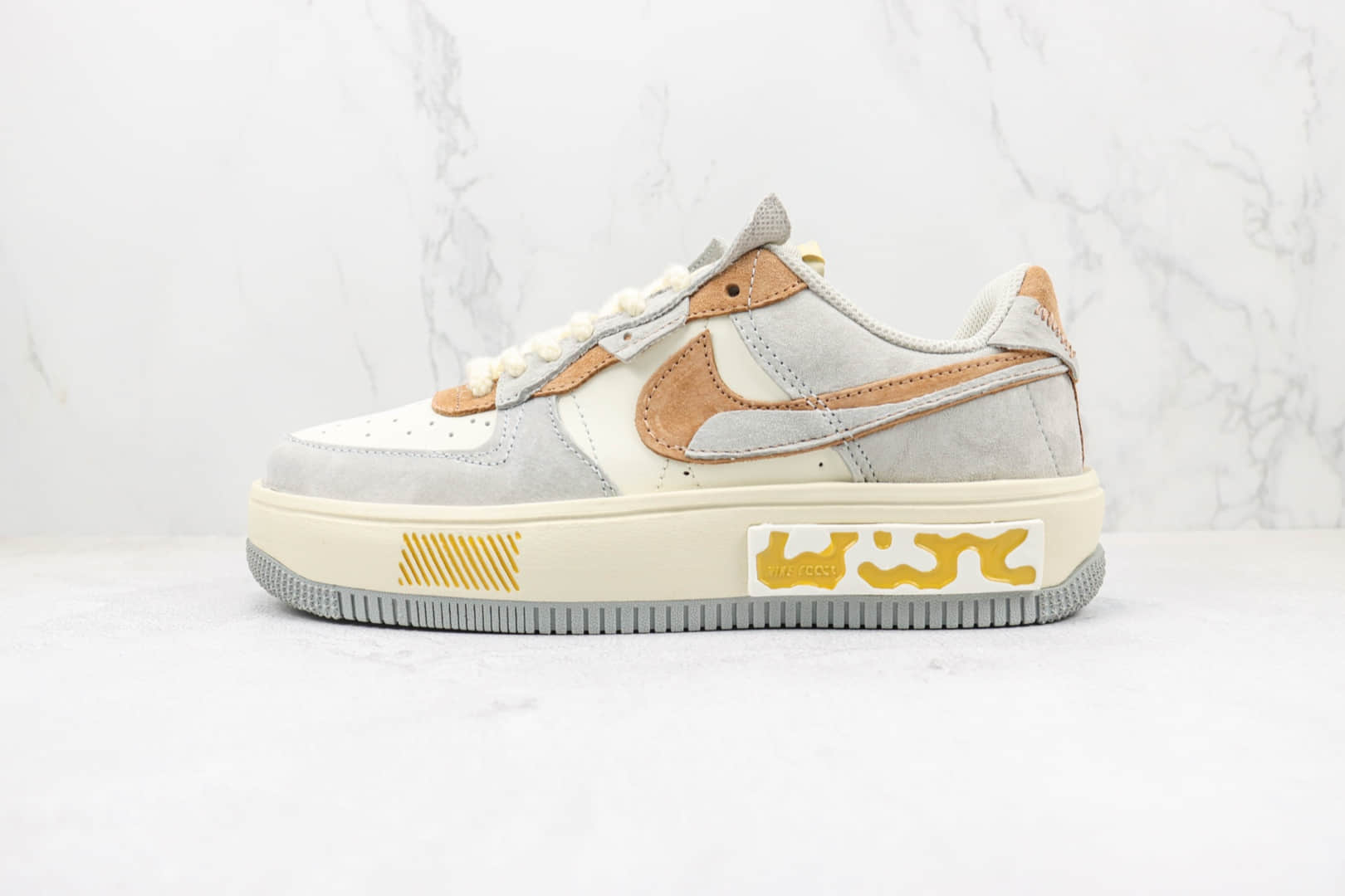 耐克Nike Air Force 1 Fontanka纯原版本低帮空军一号丰塔卡系列灰褐色板鞋 莆田空军一号校园板鞋 货号：CW6688-806