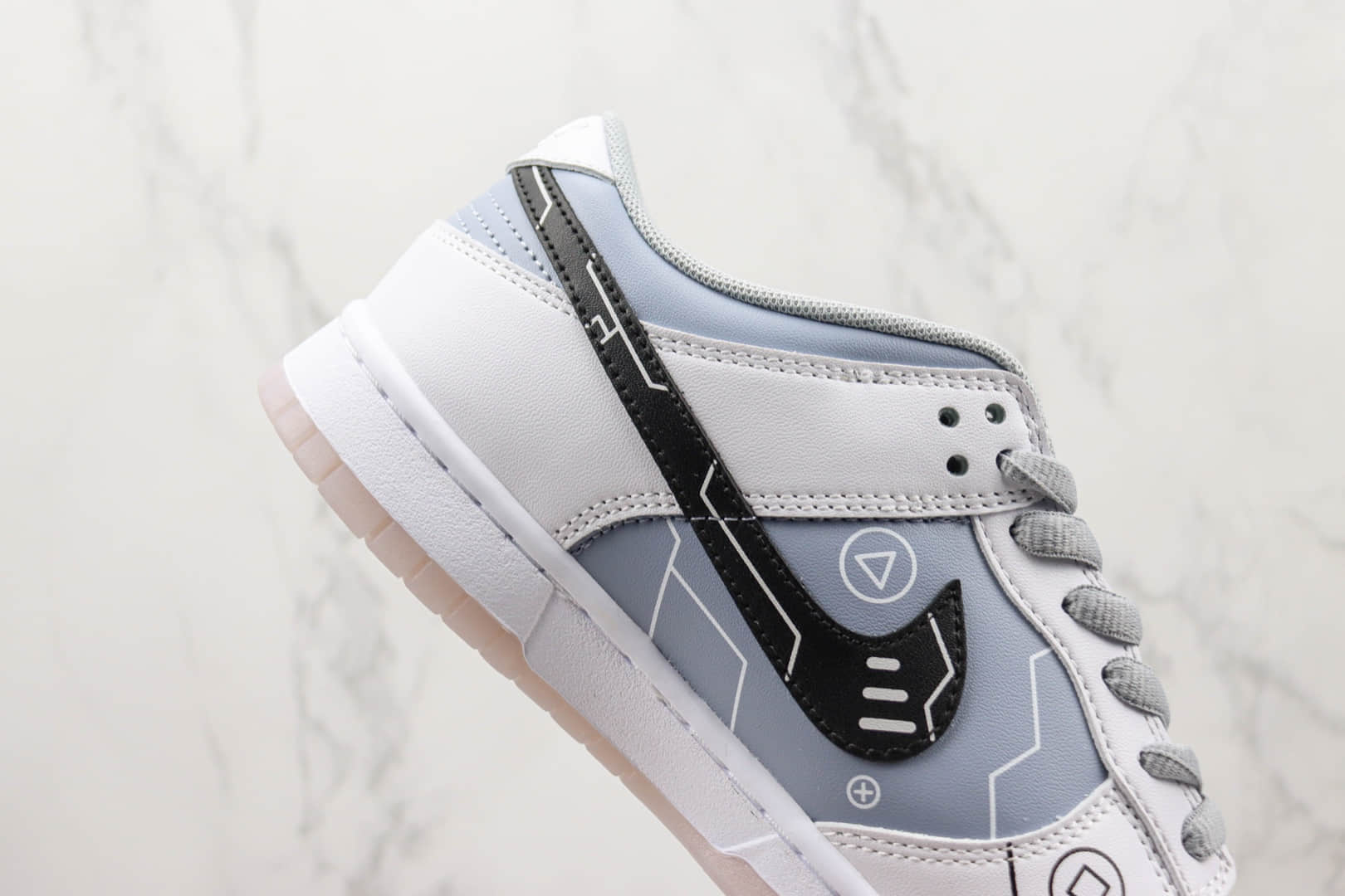 耐克Nike SB Dunk Low纯原版本低帮SB DUNK电玩主题灰黑色涂鸦线条板鞋 莆田天花板DUNK系列板鞋 货号：PS2363-003