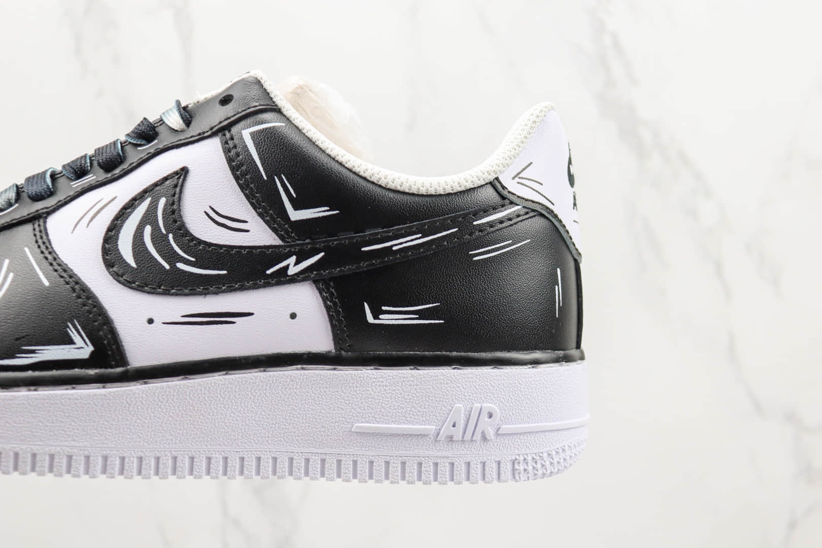 耐克Nike Air Force 1 '07 Low纯原版本低帮空军一号二次元黑色涂鸦板鞋 耐克空军一号校园板鞋 货号：CW2288-218