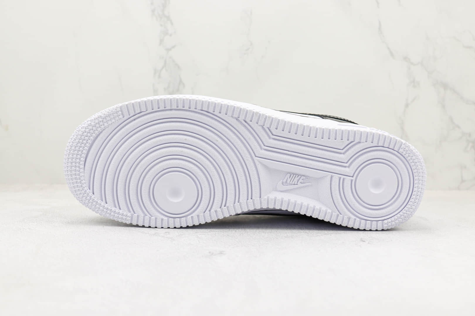 耐克Nike Air Force 1 '07 Low纯原版本低帮空军一号二次元黑色涂鸦板鞋 耐克空军一号校园板鞋 货号：CW2288-218