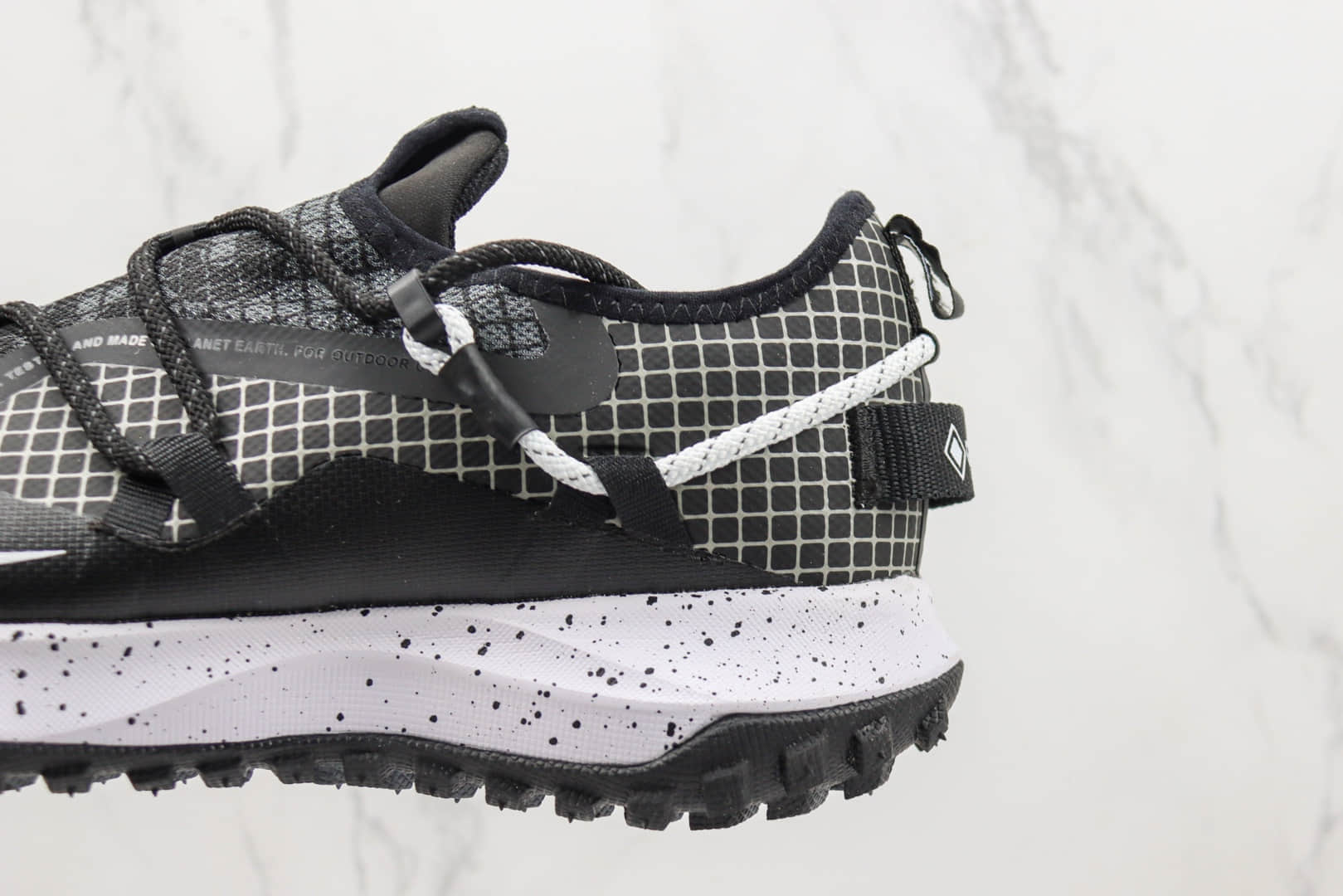 耐克Nike ACG MOUNTAIN FLY GTX SE纯原版本初代ACG黑白色登山鞋 耐克ACG系列户外鞋 货号：DD2861-005