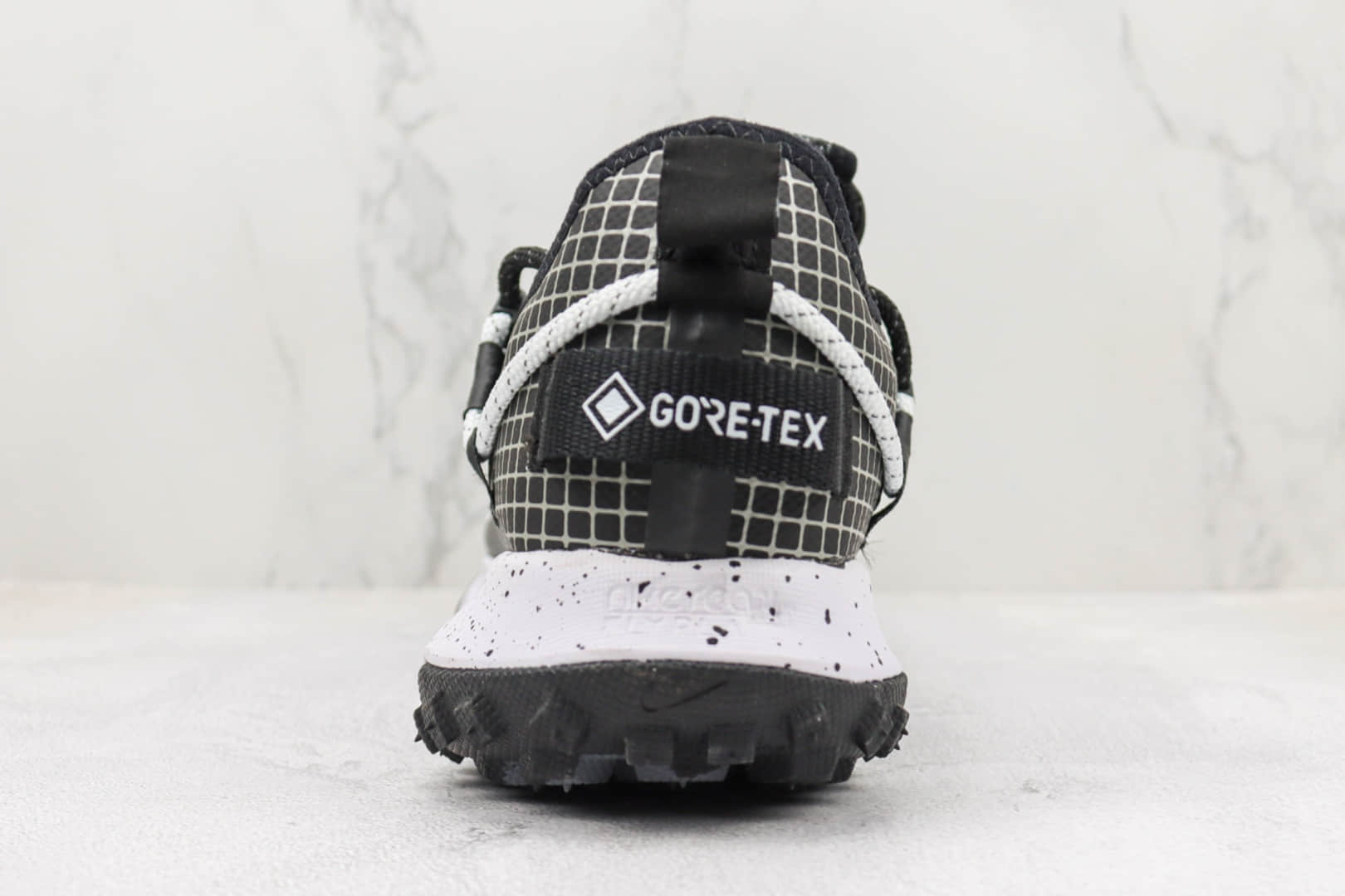 耐克Nike ACG MOUNTAIN FLY GTX SE纯原版本初代ACG黑白色登山鞋 耐克ACG系列户外鞋 货号：DD2861-005