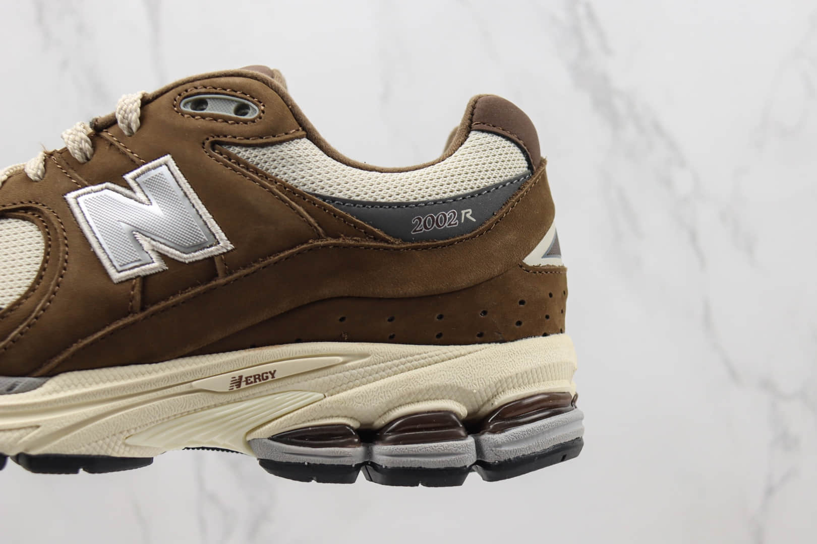 新百伦New Balance 2002R纯原版本NB2002R棕灰色复古跑鞋 莆田天花板NB系列跑鞋 货号：M2002RHS