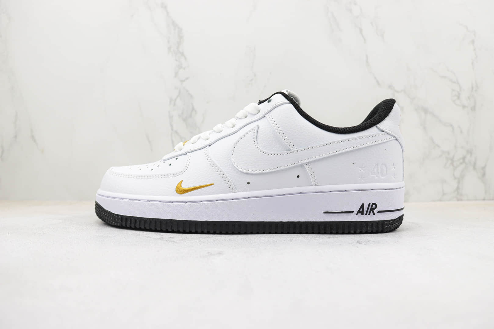 耐克Nike Air Force 1 Low纯原版本低帮空军一号40周年白黑金钩板鞋 莆田天花板AF1系列 货号：DD1225-001