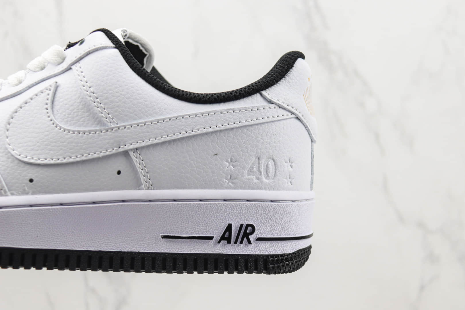 耐克Nike Air Force 1 Low纯原版本低帮空军一号40周年白黑金钩板鞋 莆田天花板AF1系列 货号：DD1225-001