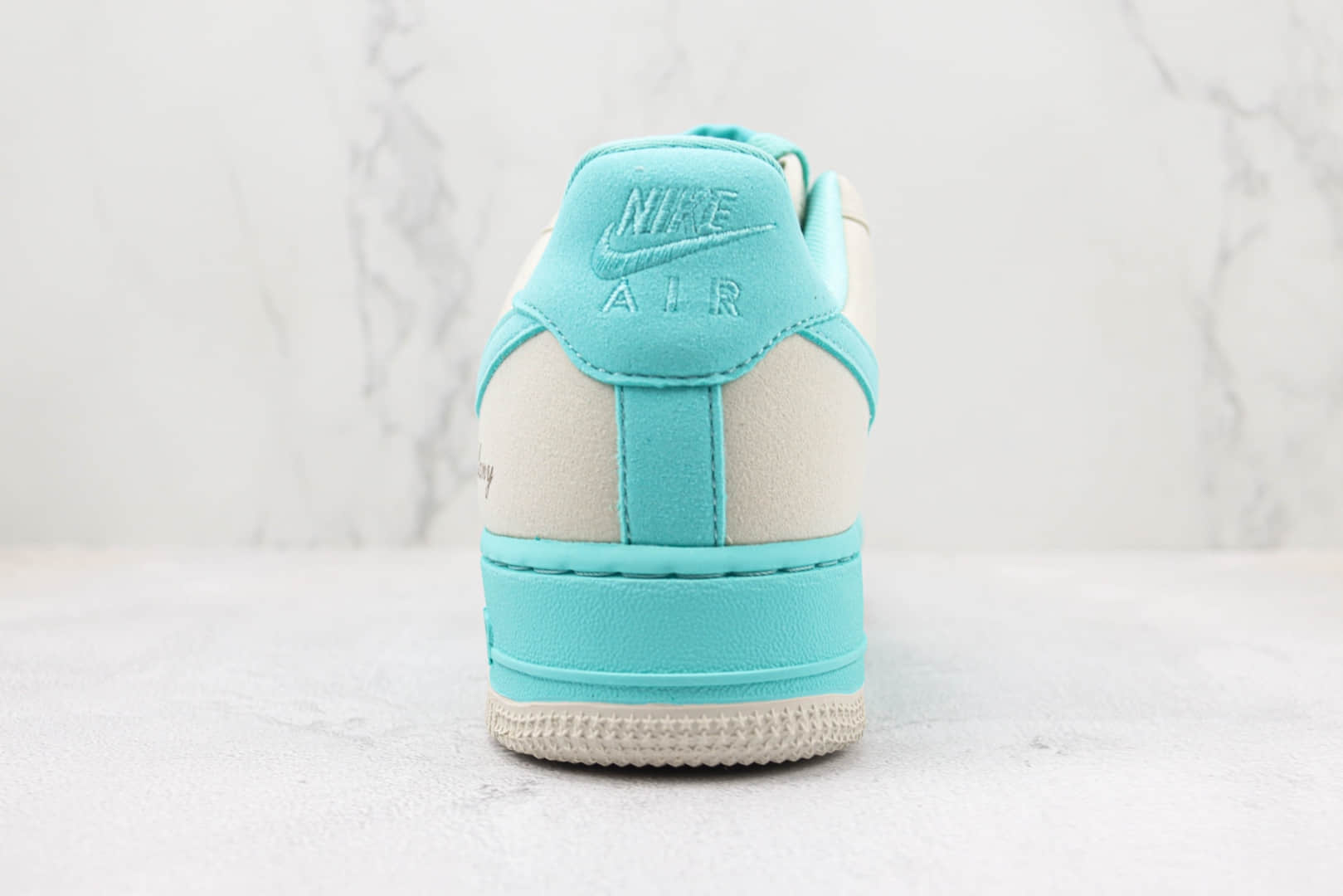 耐克Nike Air Force 1 Low纯原版本空军一号灰蒂芙尼绿板鞋 莆田天花板AF1系列 货号：DZ1382-003