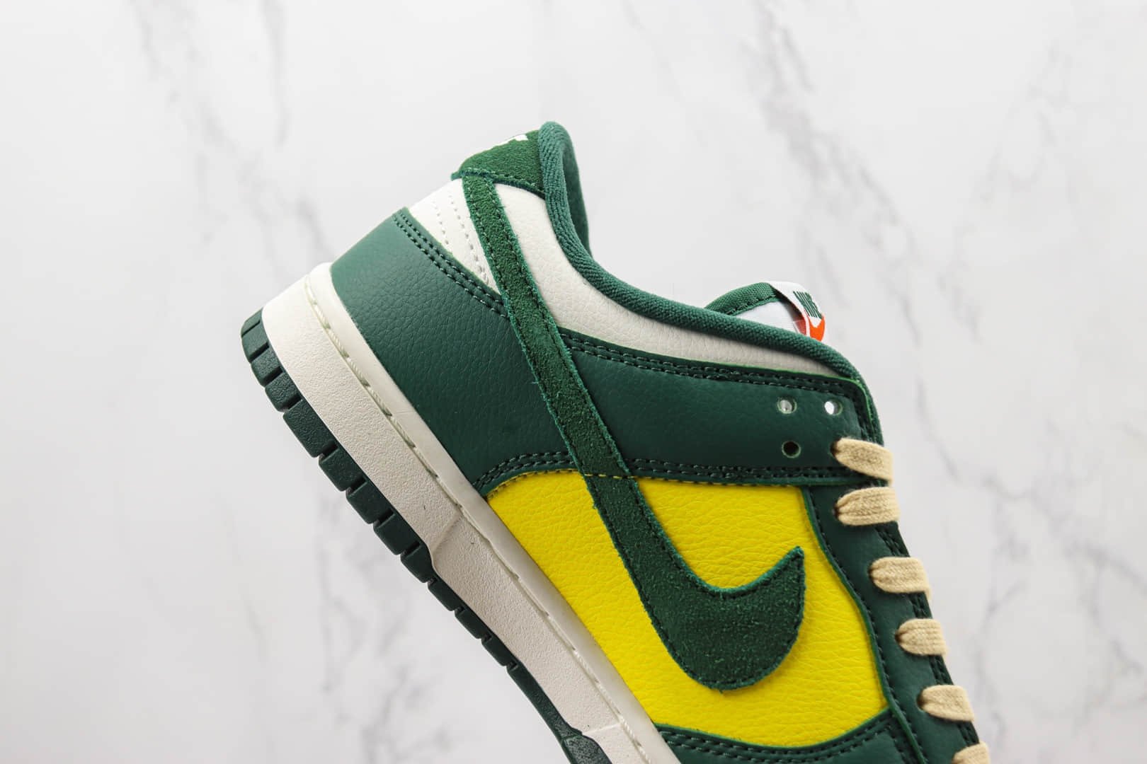 耐克Nike SB Dunk Low纯原版本低帮SB Dunk反转巴西板鞋 莆田天花板Dunk系列 货号：FD0350-133