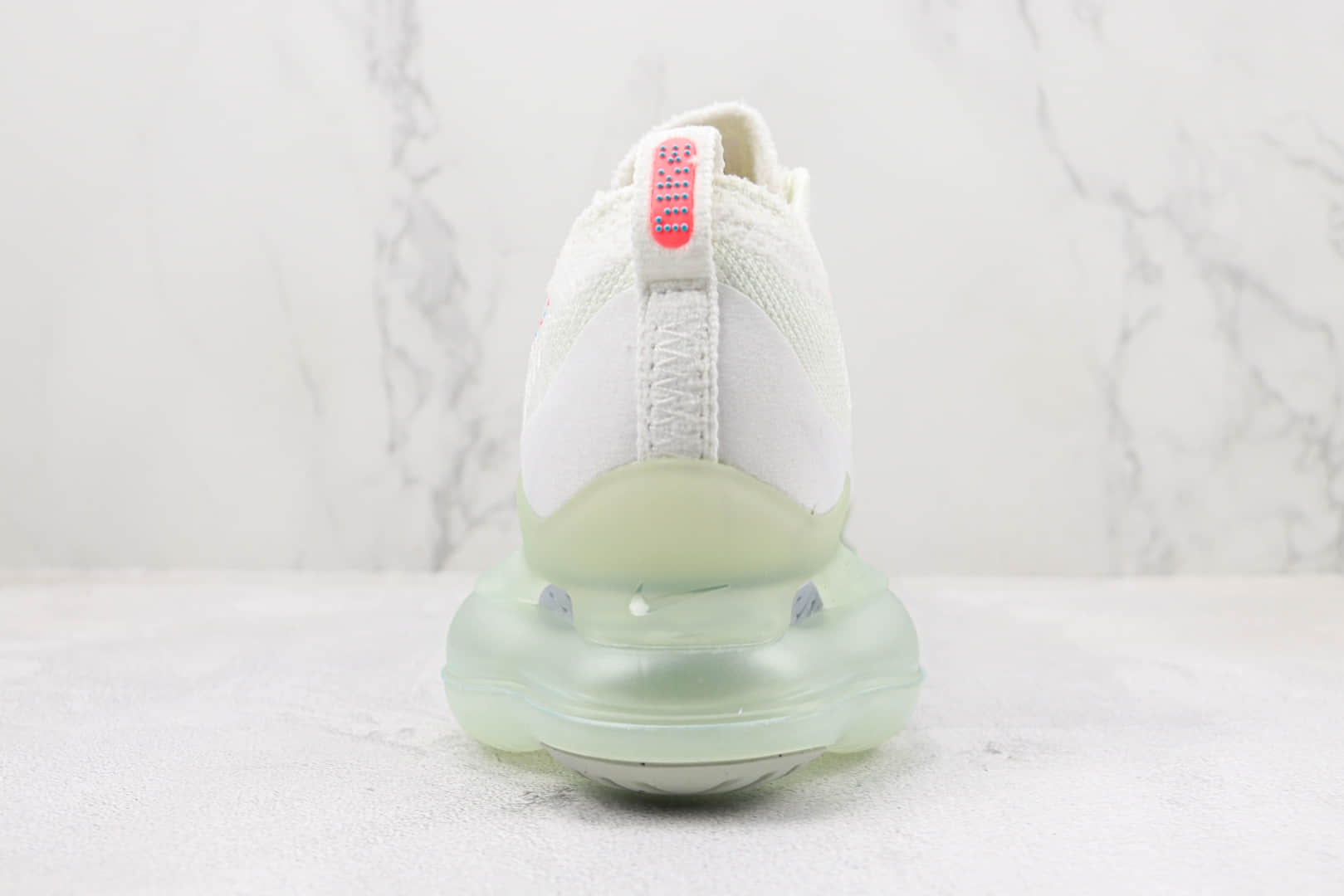 耐克Nike Air Max Scorpion FK纯原版本白粉蓝大气垫增高跑鞋 莆田耐克货源 货号：DV7402-100