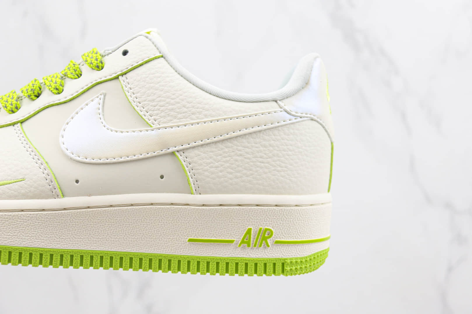 耐克Nike Air Force 1 '07 Low纯原版本低帮空军一号珠光白绿板鞋 莆田天花板AF1系列 货号：DD9915-699