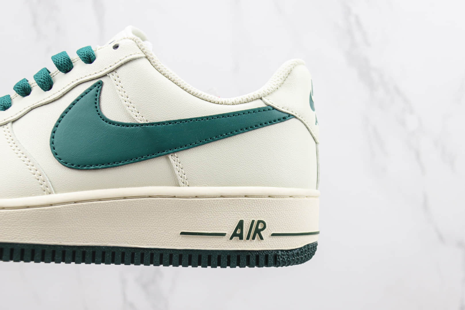 耐克Nike Air Force 1 '07 Low纯原版本空军一号低帮白墨绿色板鞋 莆田天花板AF1系列 货号：SP0758-027