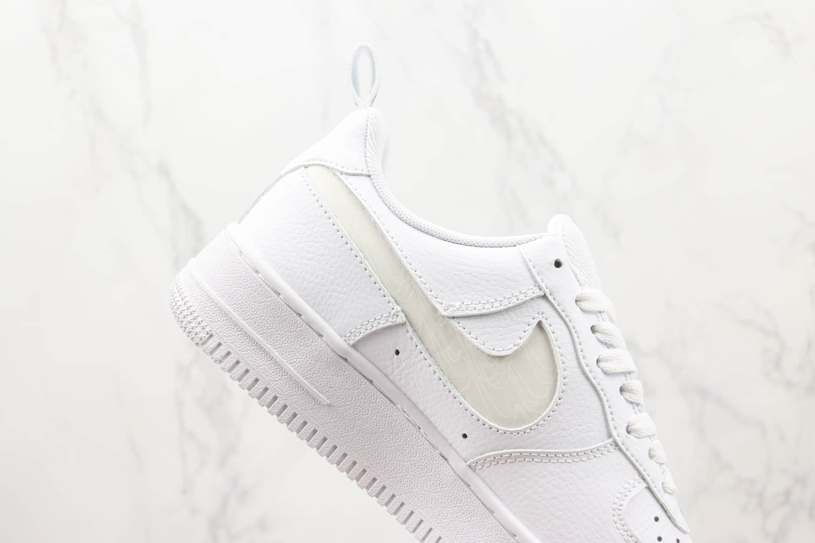 耐克Nike Air Force 1纯原版本低帮空军一号白蓝镂空大勾板鞋 莆田天花板AF1系列 货号：FB8971-100