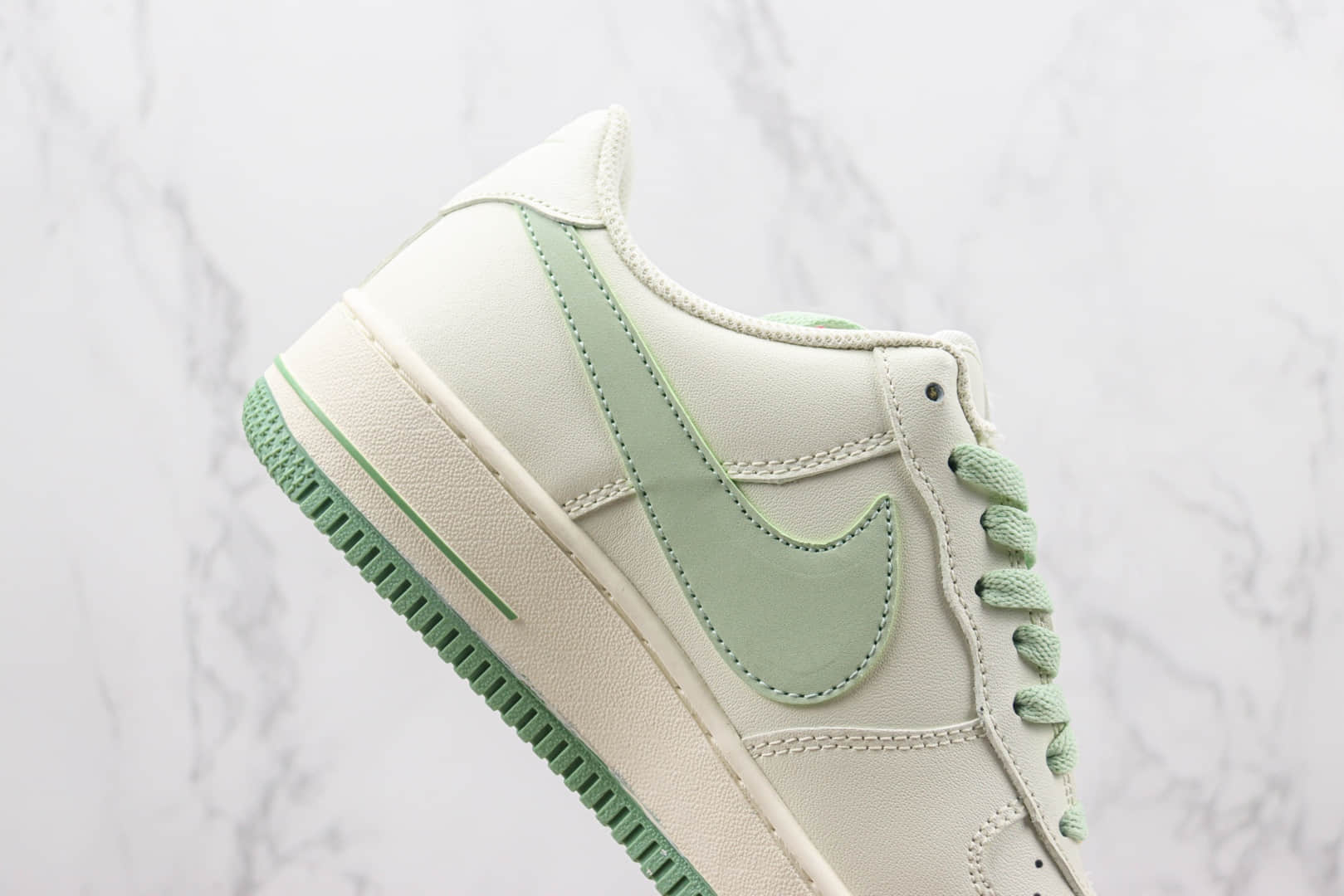 耐克Nike Air Force 1 Low纯原版本空军一号低帮米白绿色板鞋 莆田天花板AF1系列 货号：SP0758-029