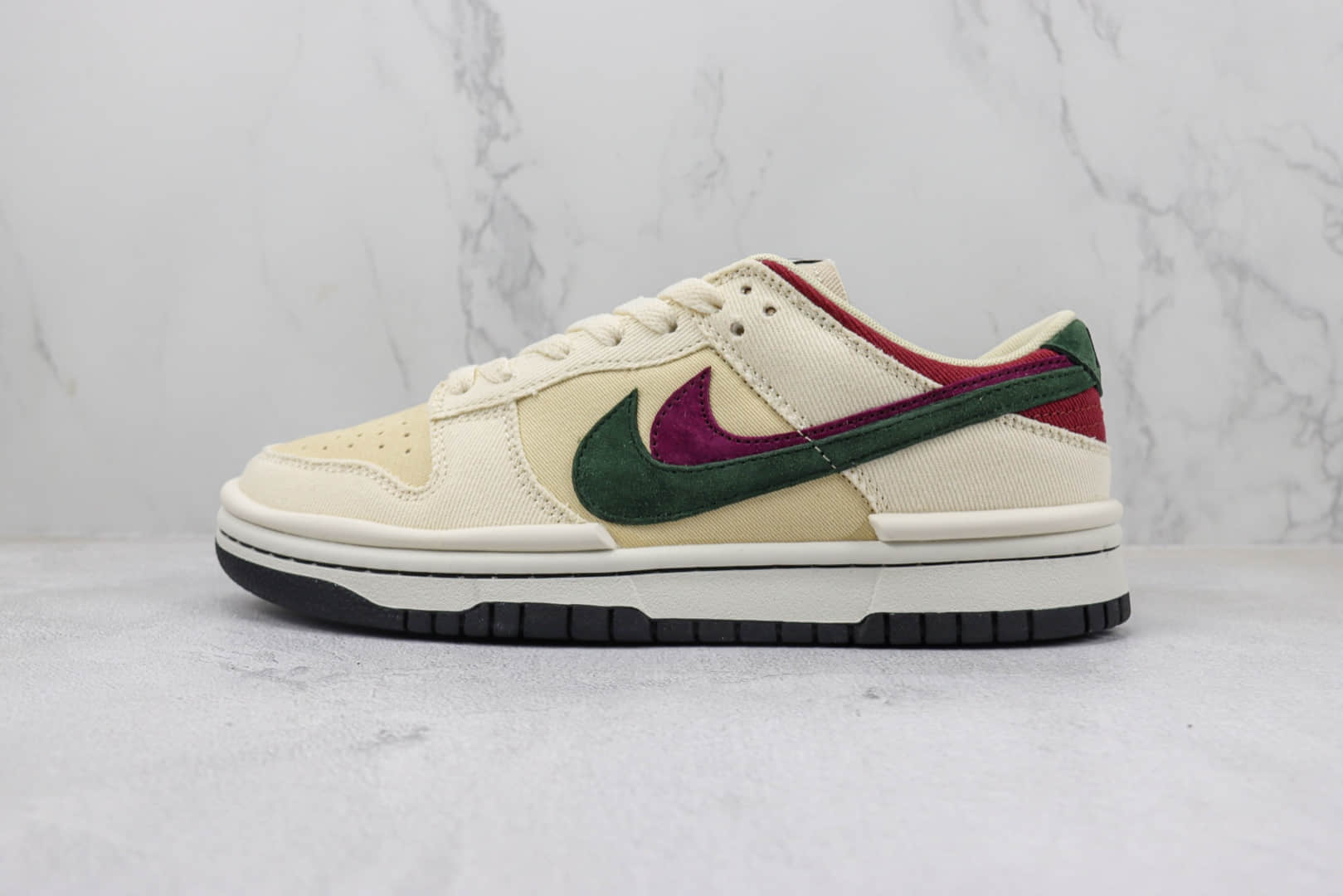 耐克Otomo Katsuhiro x Nike SB Dunk Low纯原版本大友克洋联名双钩帆布板鞋 莆田天花板Dunk系列 货号：DZ2794-366
