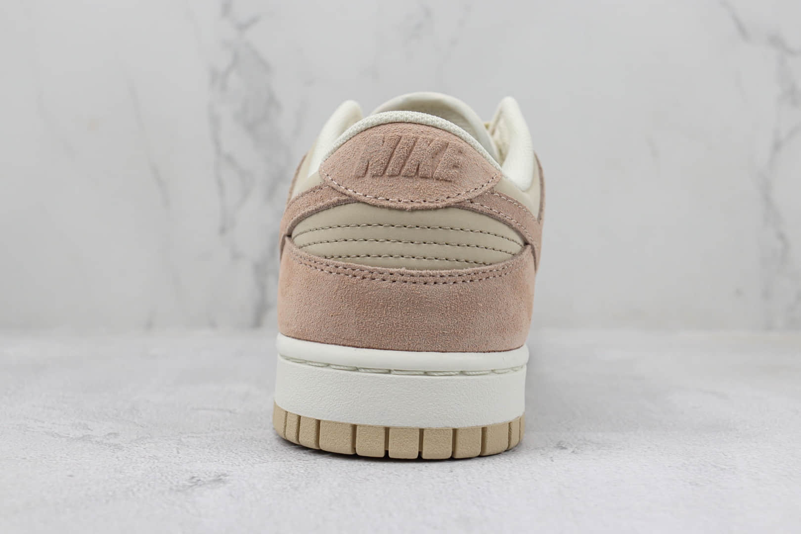 耐克Nike SB Dunk Low纯原版本低帮SB Dunk浅棕色板鞋 莆田天花板Dunk系列 货号：FD0873-126
