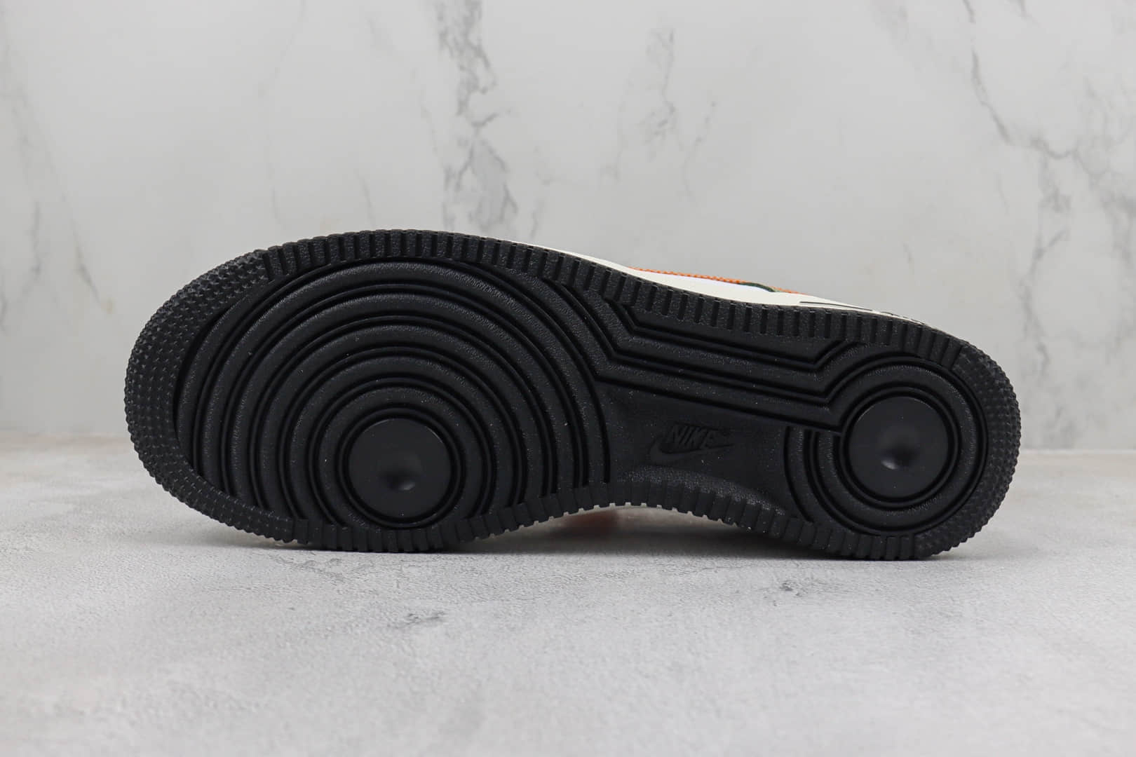 耐克Nike Air Force 1 '07 Low纯原版本空军一号AF1白绿橙色板鞋 莆田复刻鞋货源 货号：FD0758-366
