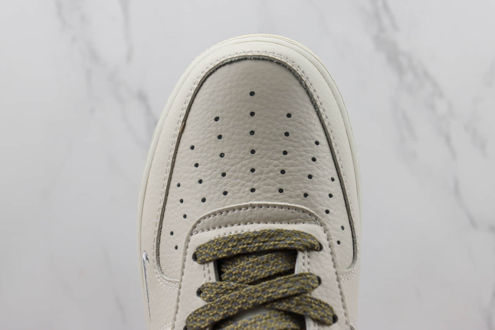 耐克Nike Air Force 1 Low纯原版本空军一号低帮AF1米白橄榄绿双钩板鞋 莆田耐克代理 货号：JJ0253-006
