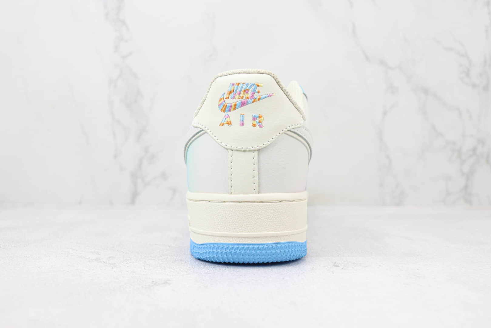 耐克Nike Air Force 1 Low纯原版本空军一号低帮AF1蓝紫渐变扎染板鞋 莆田天花板AF1 货号：DB3301-333