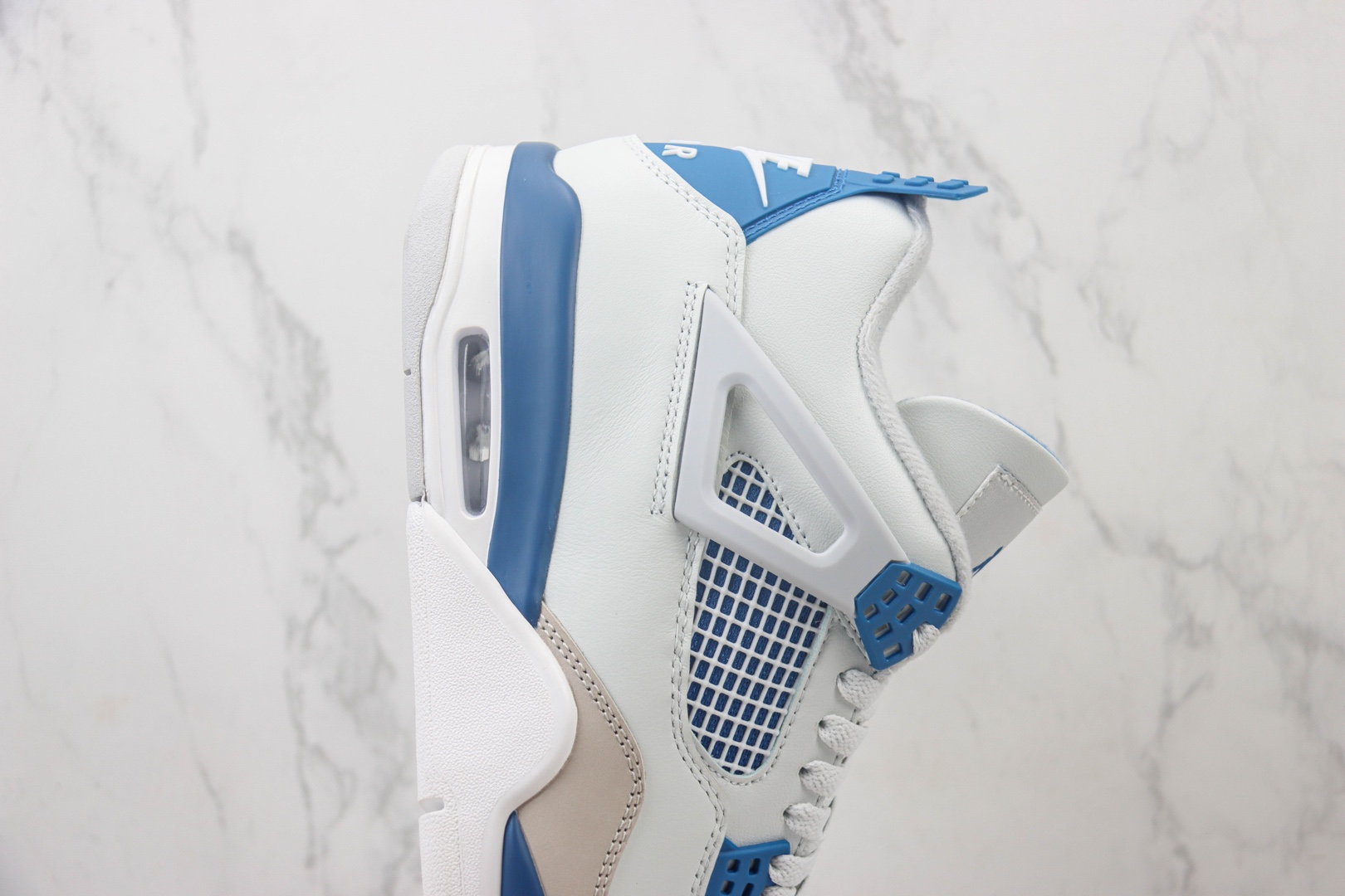 乔丹Air Jordan 4 “Military Blue”纯原版本元年AJ4白蓝灰篮球鞋 莆田复刻鞋货源 货号：FV5029-141