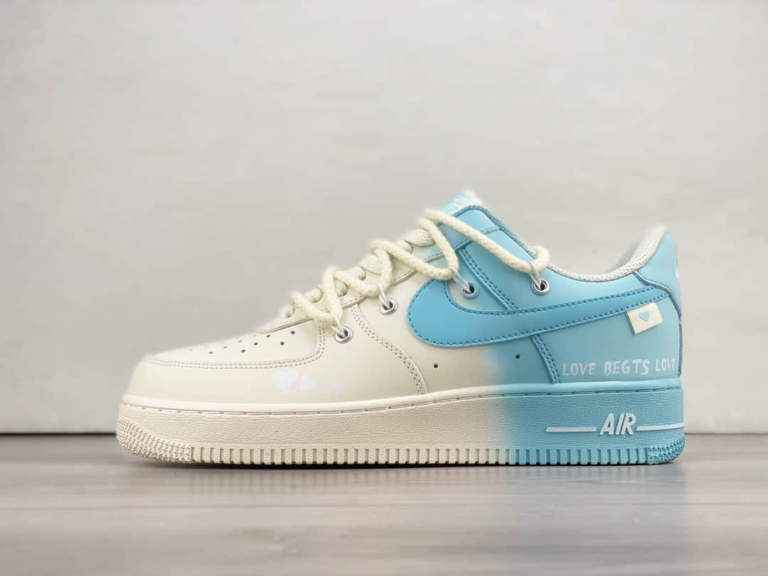 耐克Nike Air Force 1 Low纯原版本空军一号AF1二次元白蓝渐变低帮板鞋 莆田耐克货源 货号：DX2340-002