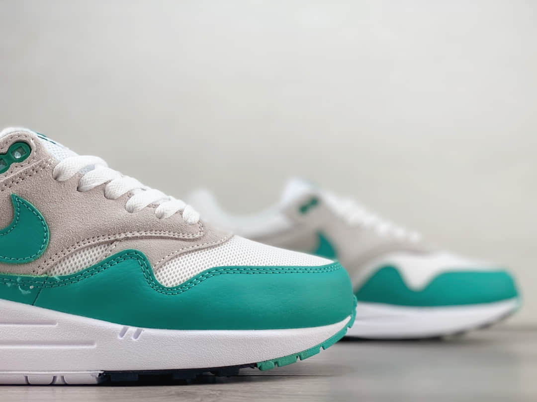 耐克Nike Air Max 1 PRM纯原版本Max 1白绿色半掌气垫跑鞋 莆田耐克工厂 货号：DZ4549-001