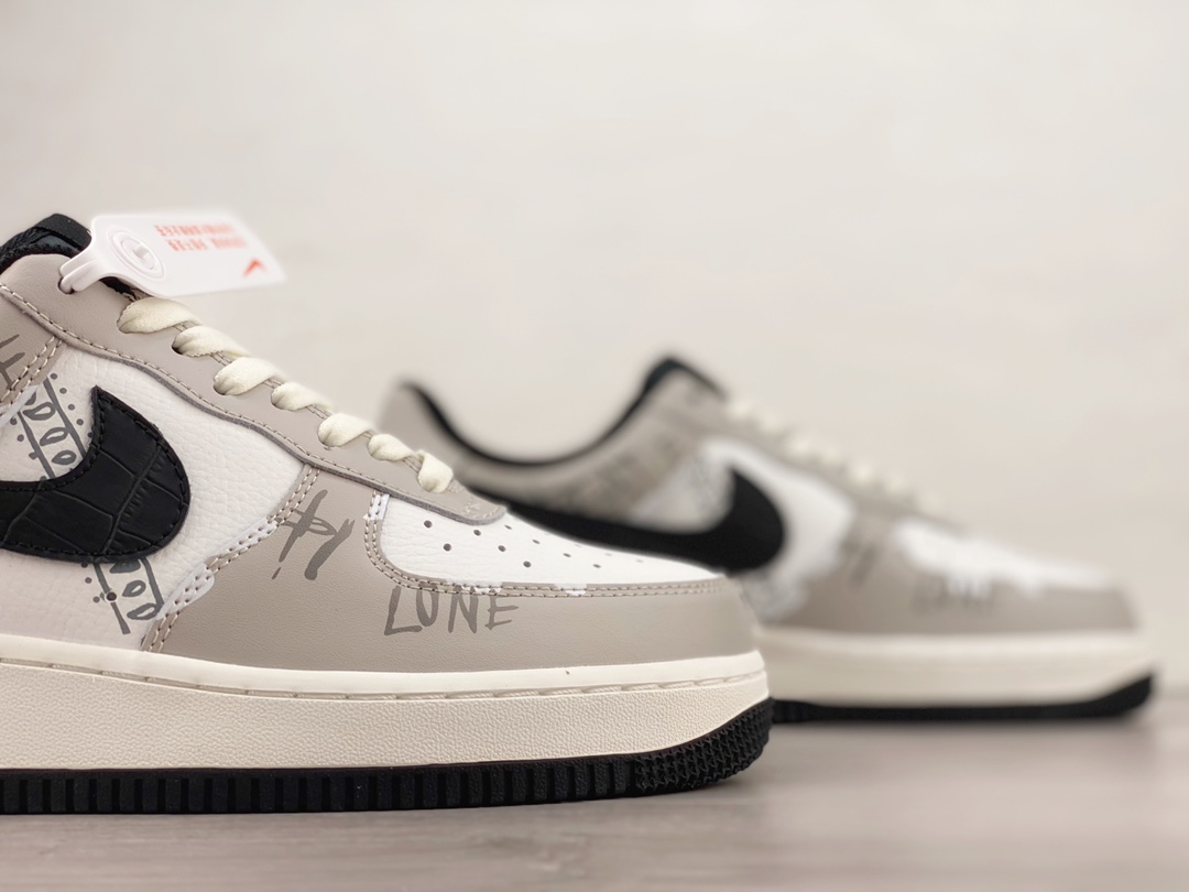 耐克Nike Air Force 1'07 Low纯原版本空军一号AF1西海岸低帮板鞋 莆田耐克货源 货号：LT5986-921