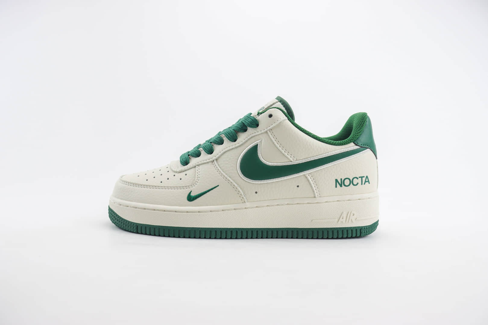 耐克NOCTA×Nike Air Force 1 Low纯原版本联名空军一号AF1白绿双勾板鞋 莆田耐克代理 货号：NO0224-025