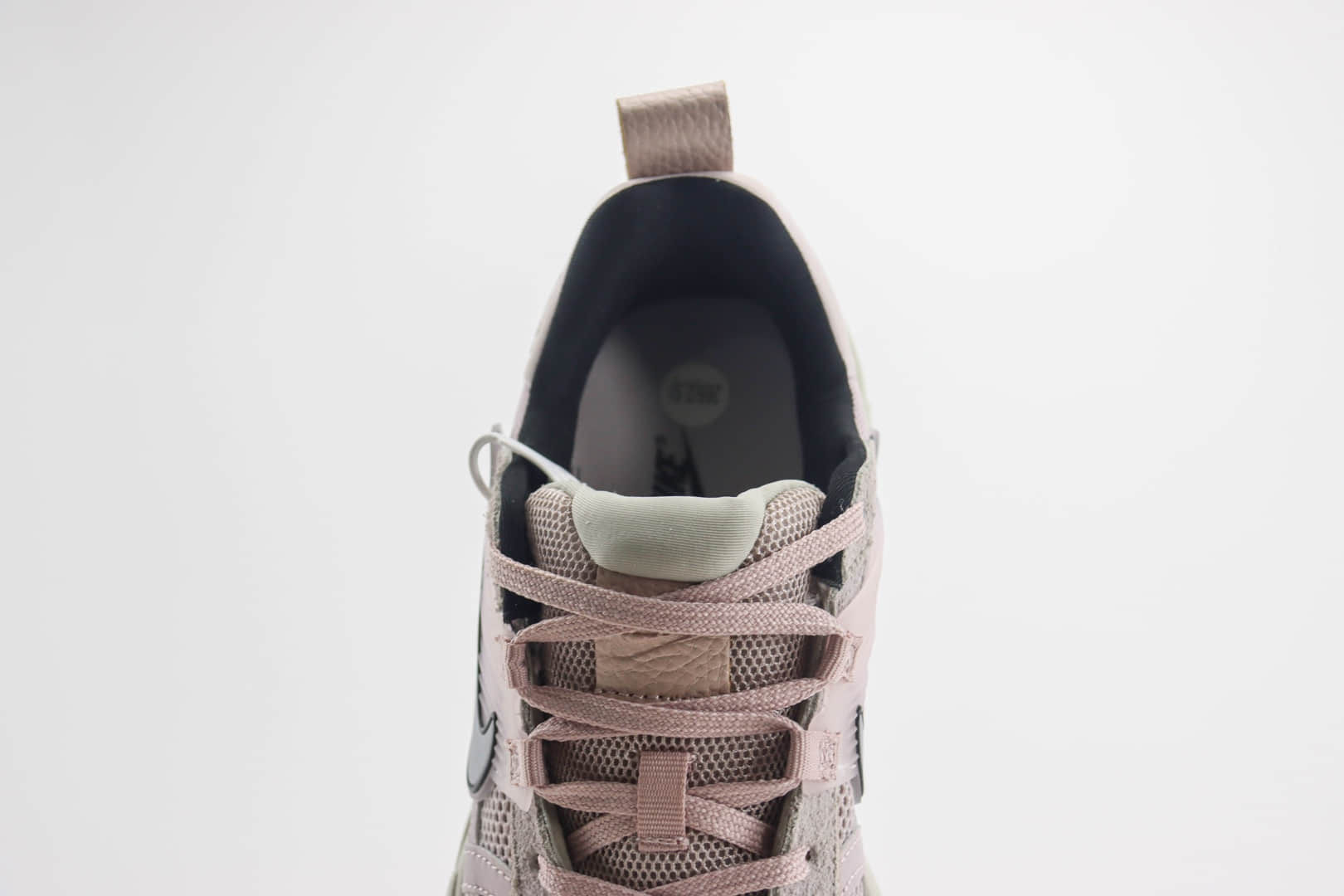 耐克Nike V2K Runtekk纯原版本V2K藕粉色复古跑鞋 莆田耐克代理 货号：FN6703-001