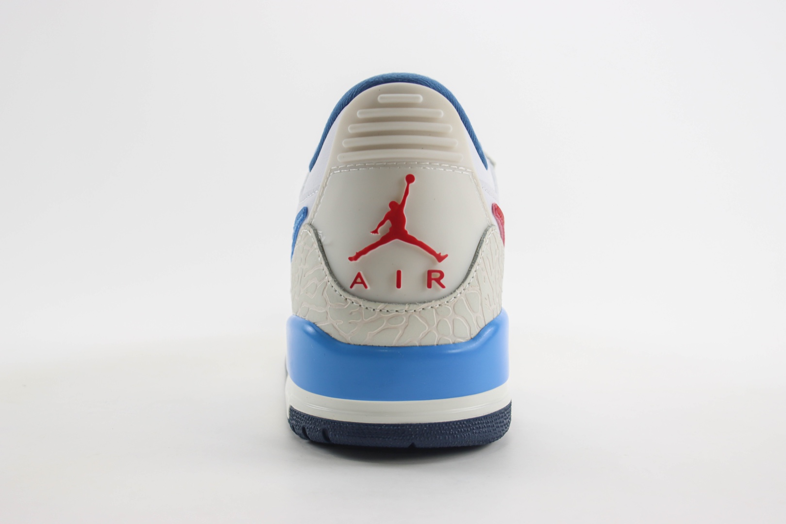 乔丹Air Jordan Legacy 312 Low纯原版本低帮AJ312鸳鸯白蓝红三合一篮球鞋 莆田AJ货源 货号：HM3709-141