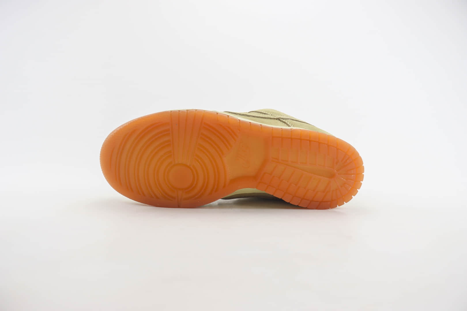 耐克Nike SB Dunk Low纯原版本低帮SB Dunk抹茶绿麂皮板鞋 莆田耐克代理 货号：HJ0367-200