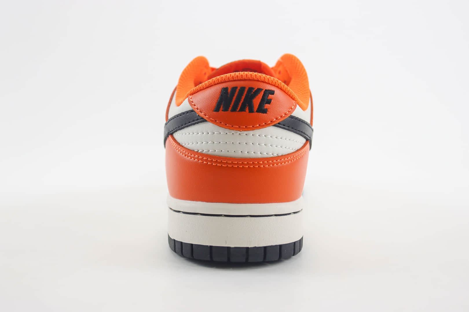耐克Nike Dunk Low纯原版本低帮Dunk白橙黑勾板鞋 莆田复刻鞋货源 货号：DH9765-003