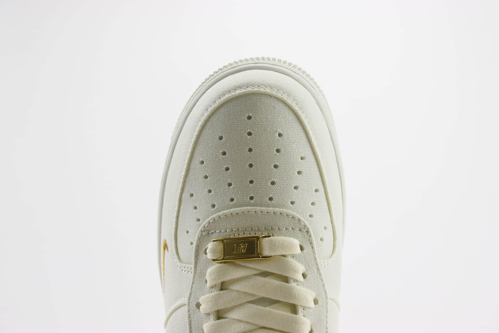 耐克Nike Air Force 1纯原版本空军一号AF1白绿帆布板鞋 莆田耐克货源 货号：MN5696-109