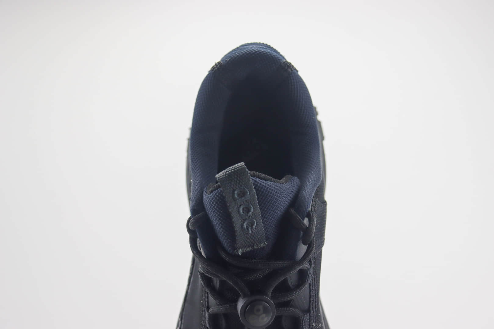 耐克Nike ACG Mountain Fly 2 Low SE纯原版本黑武士户外登山跑鞋 莆田耐克货源 货号：DV7903-002