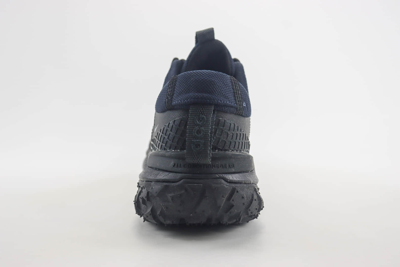 耐克Nike ACG Mountain Fly 2 Low SE纯原版本黑武士户外登山跑鞋 莆田耐克货源 货号：DV7903-002