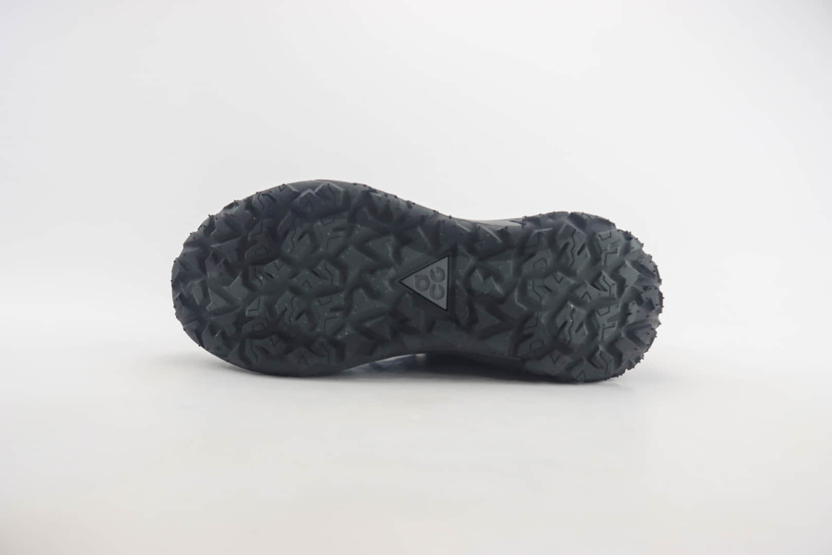 耐克Nike ACG Mountain Fly 2 Low SE纯原版本黑武士户外登山跑鞋 莆田耐克货源 货号：DV7903-002
