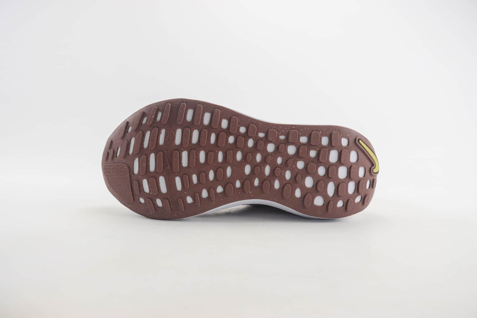 耐克Nike Zoom X Invincible Run Fk 4纯原版本灰咖棕马拉松跑鞋 莆田耐克工厂 货号：DR2670-010