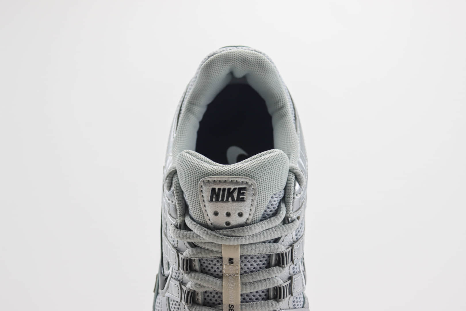耐克Nike Initiator Running P-6000纯原版本银灰色Ins爆款老爹鞋 莆田耐克货源 货号：FD9876-101