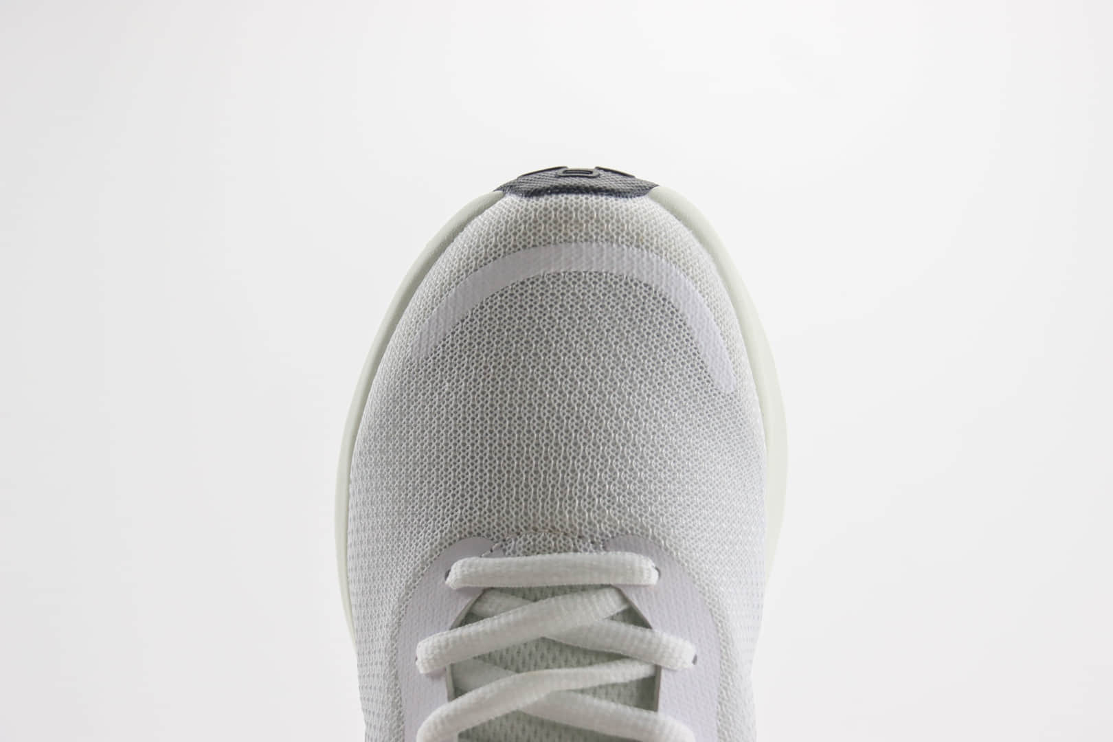 耐克Nike Revolution 7 Wide纯原版本白色网面跑鞋 莆田复刻鞋货源 货号：FB2208-101