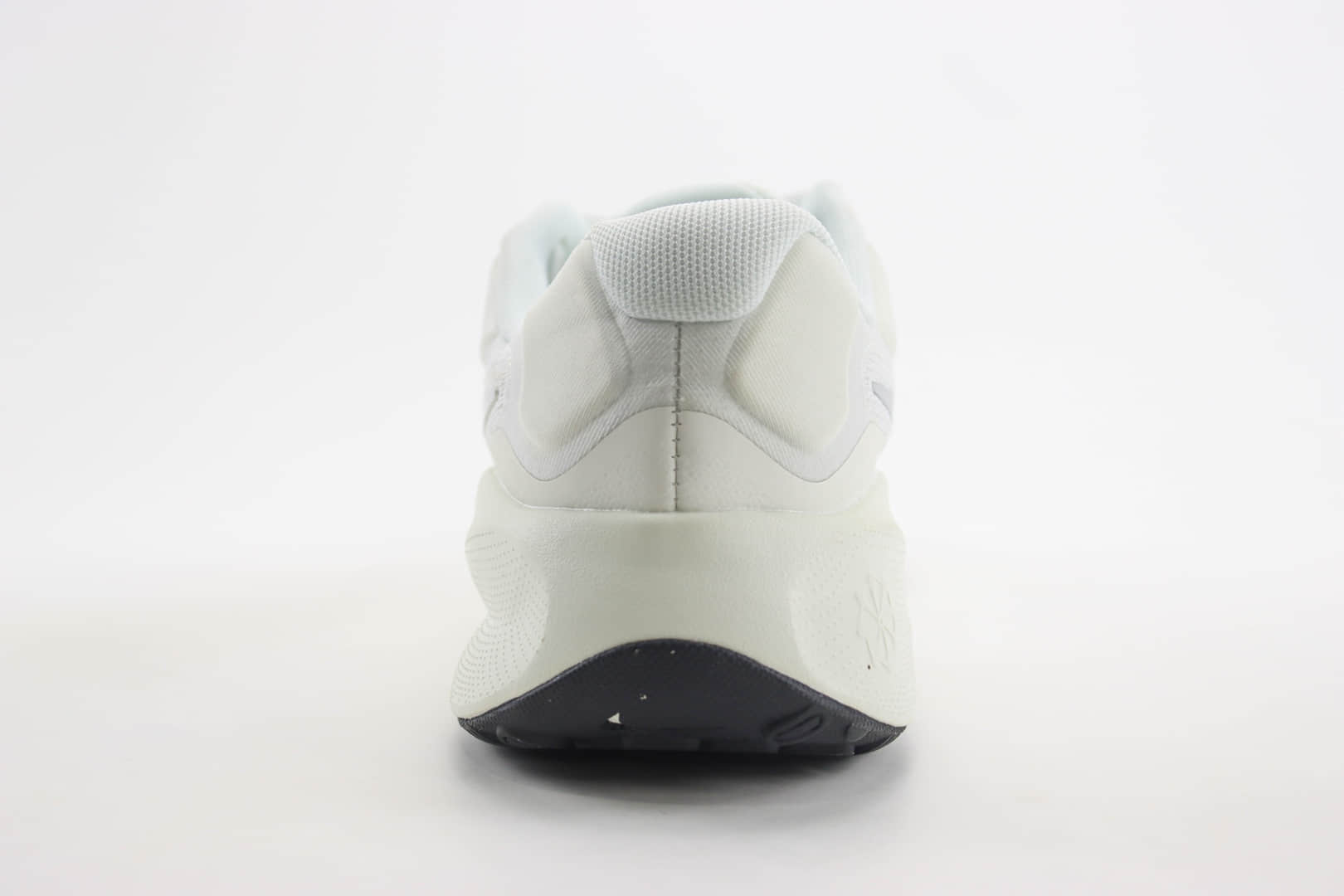 耐克Nike Revolution 7 Wide纯原版本白色网面跑鞋 莆田复刻鞋货源 货号：FB2208-101